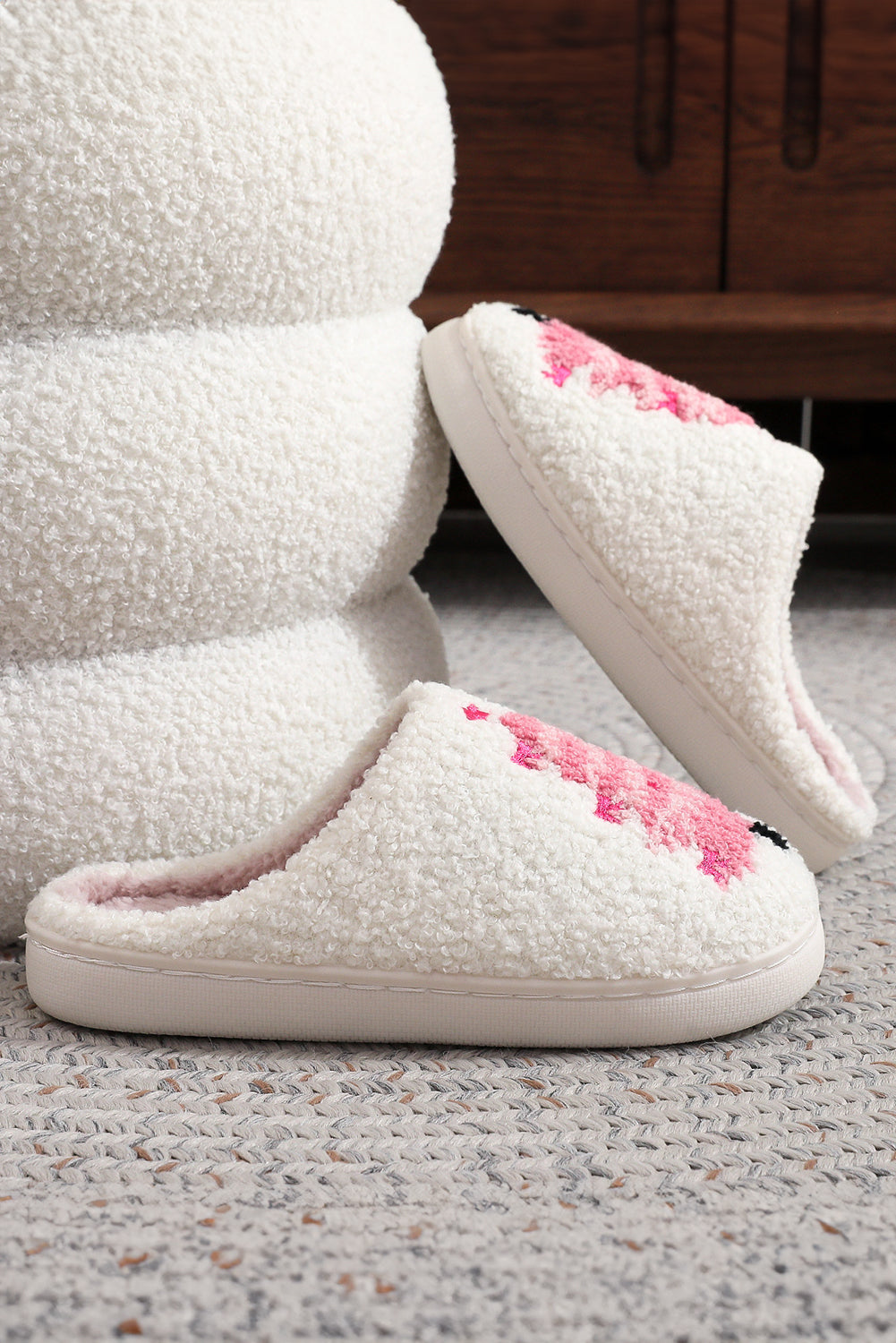 White Plush Christmas Tree House Slippers